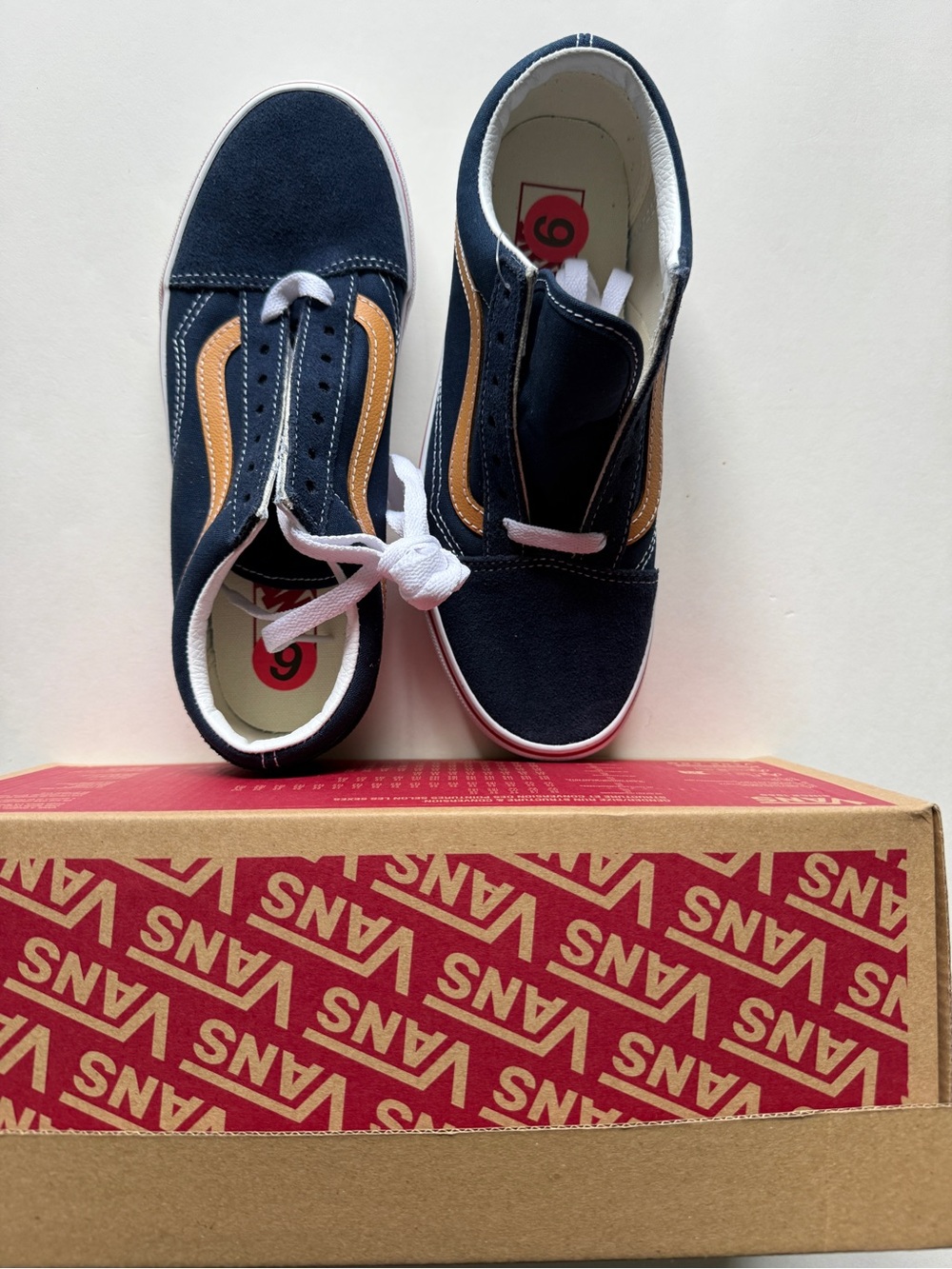 Vans [7.5] OTW Old Skool Unisex Low Tri-Tone Navy/Yellow Sneakers